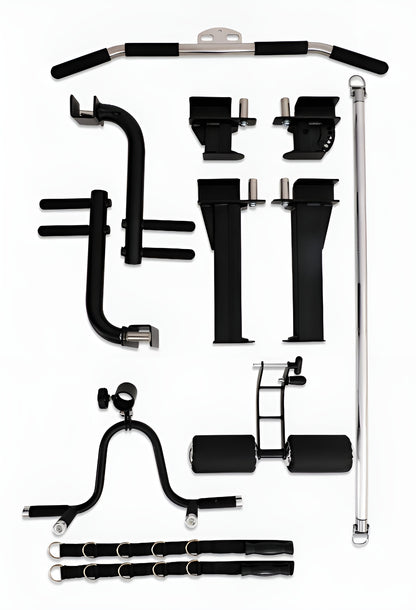 Accessoires inclus avec la Smith Machine PRO-X : poignées D, landmine, barres à dips, spotter arms et barre à poulie longue, prêts pour un entraînement complet et 