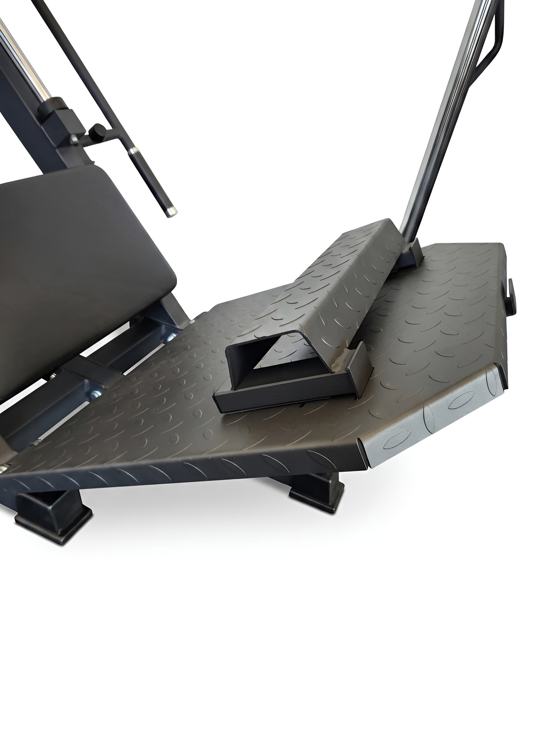 Gros plan sur le bloc amovible pour mollets fixé sur la plateforme de la Leg Press HALT3R, avec surface antidérapante.