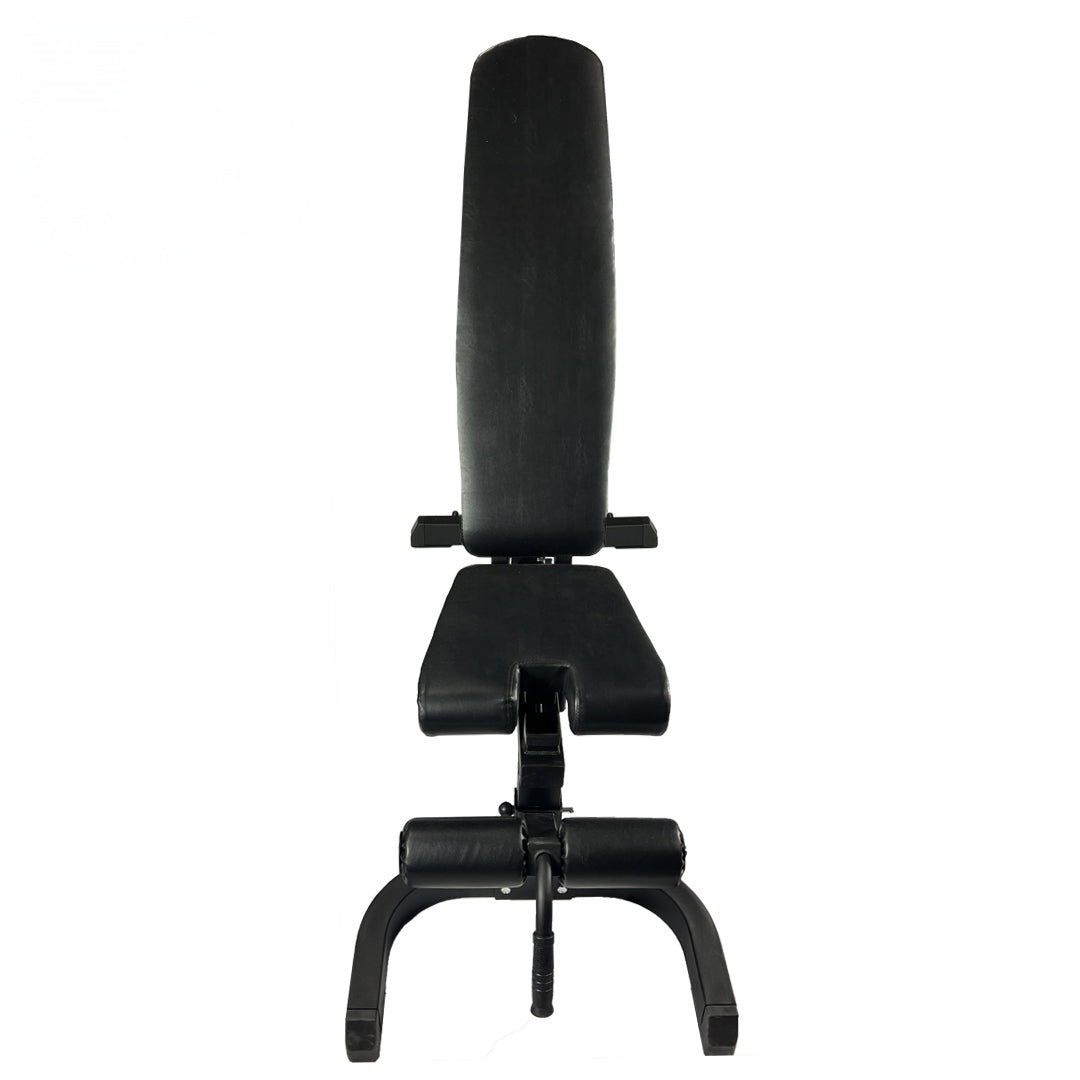 Détail du cadre en acier industriel robuste du banc de musculation HALT3R pour charges lourdes.